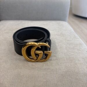 Gucci Black Leather Belt with Gold Double G Buckle